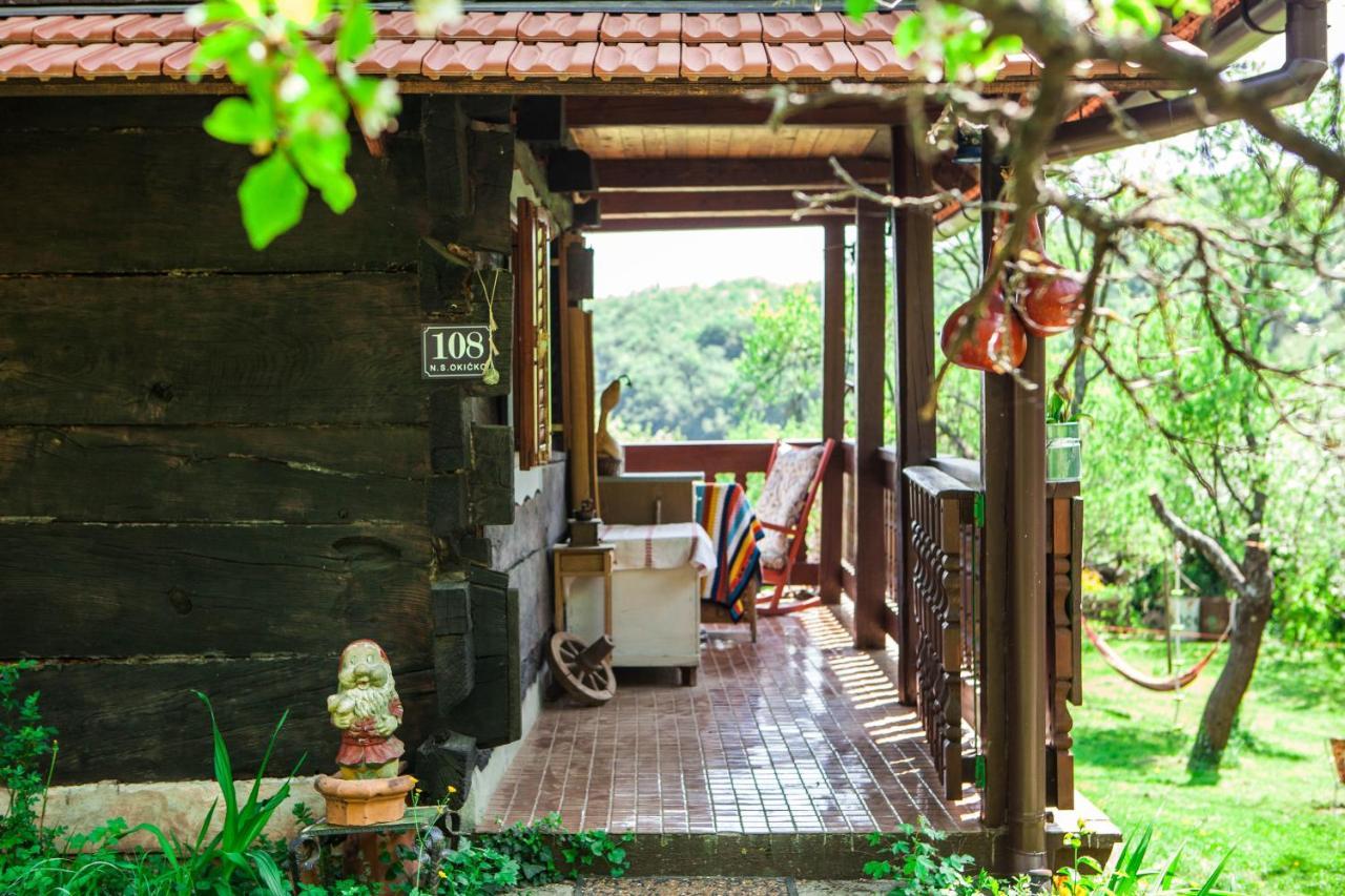 Na Okic - A Private Forest Oasis Sveti Martin pod Okicem Exterior photo