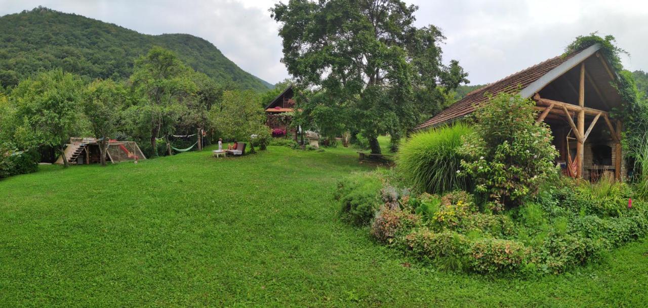 Na Okic - A Private Forest Oasis Sveti Martin pod Okicem Exterior photo