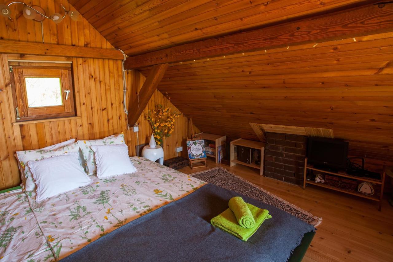 Na Okic - A Private Forest Oasis Sveti Martin pod Okicem Exterior photo